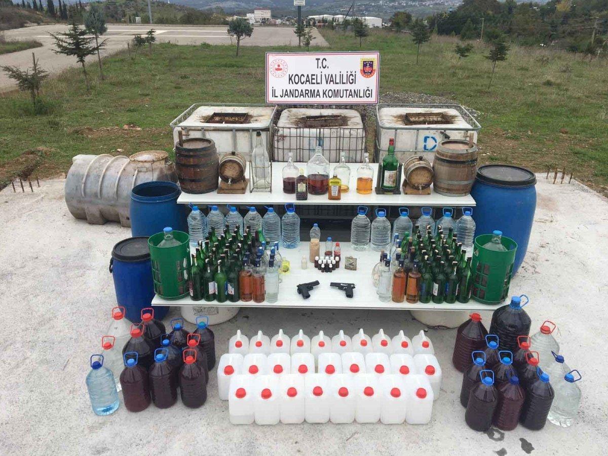 Kocaeli’de 3 bin 154 litre sahte içki ele geçirildi