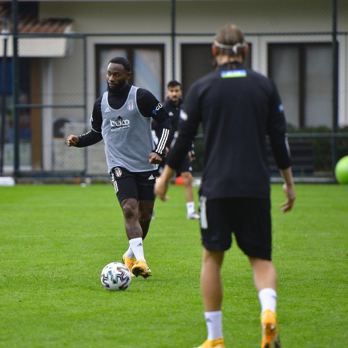 N'Koudou sahalara Fenerbahçe derbisiyle dönüyor