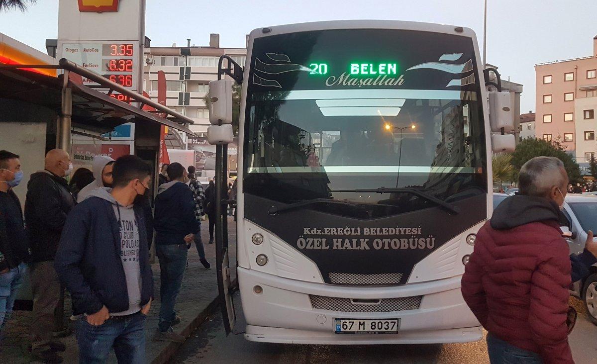 Zonguldak'ta otobüs şoförü sinir krizi geçirip ortalığı birbirine kattı