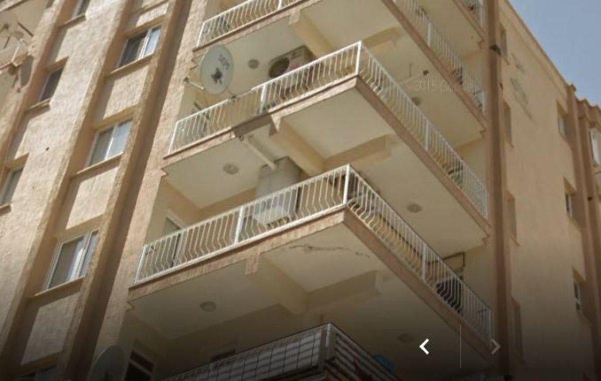 İzmir'deki ‘Yağcıoğlu Sitesi’nde çatlaklar boyayla kapatıldı’ iddiası