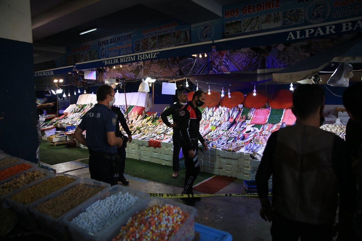 Antalya'da pazarcı esnafı arasında silahlı kavga: 4 yaralı