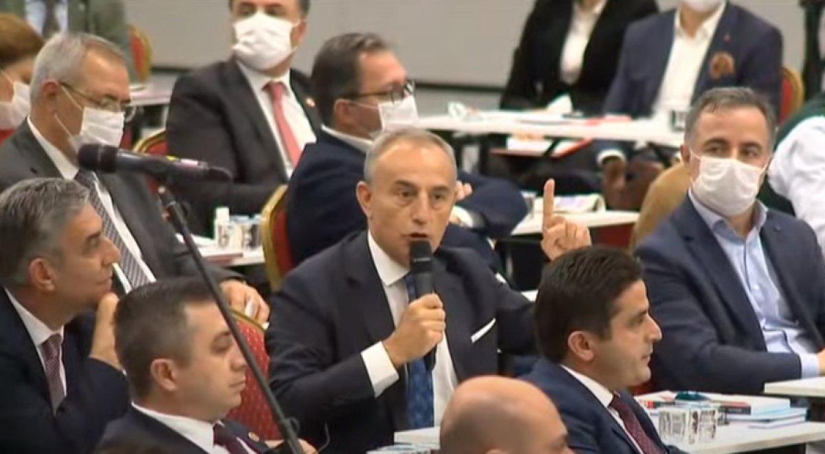 CHP'li Kemal Çebi, Küçükçekmece'deki parkla ilgili eleştirilere cevap verdi