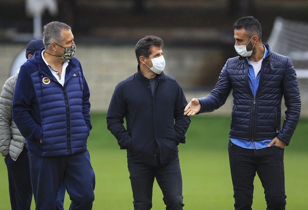 Emre Belözoğlu: Üçümüz de koronayı ayakta atlatmışız