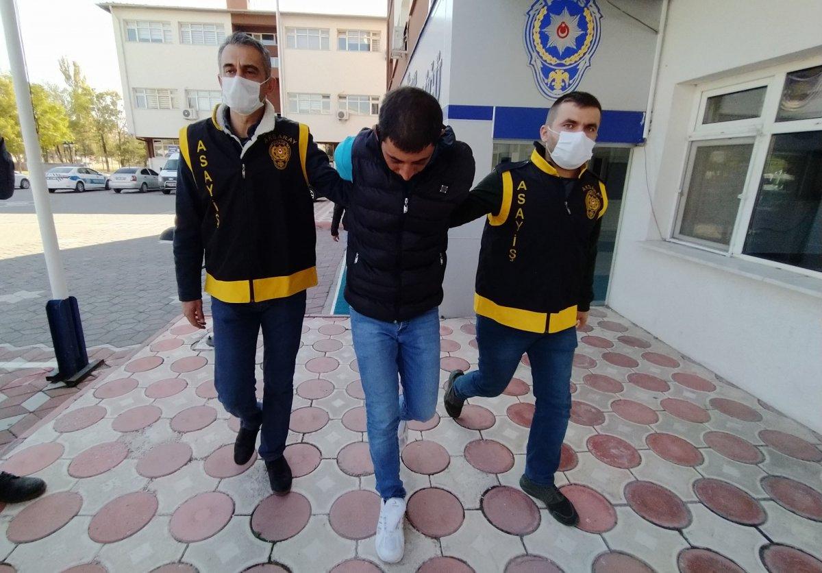 Aksaray'da market çalışanı, mesai arkadaşı kadını bıçaklayarak öldürdü