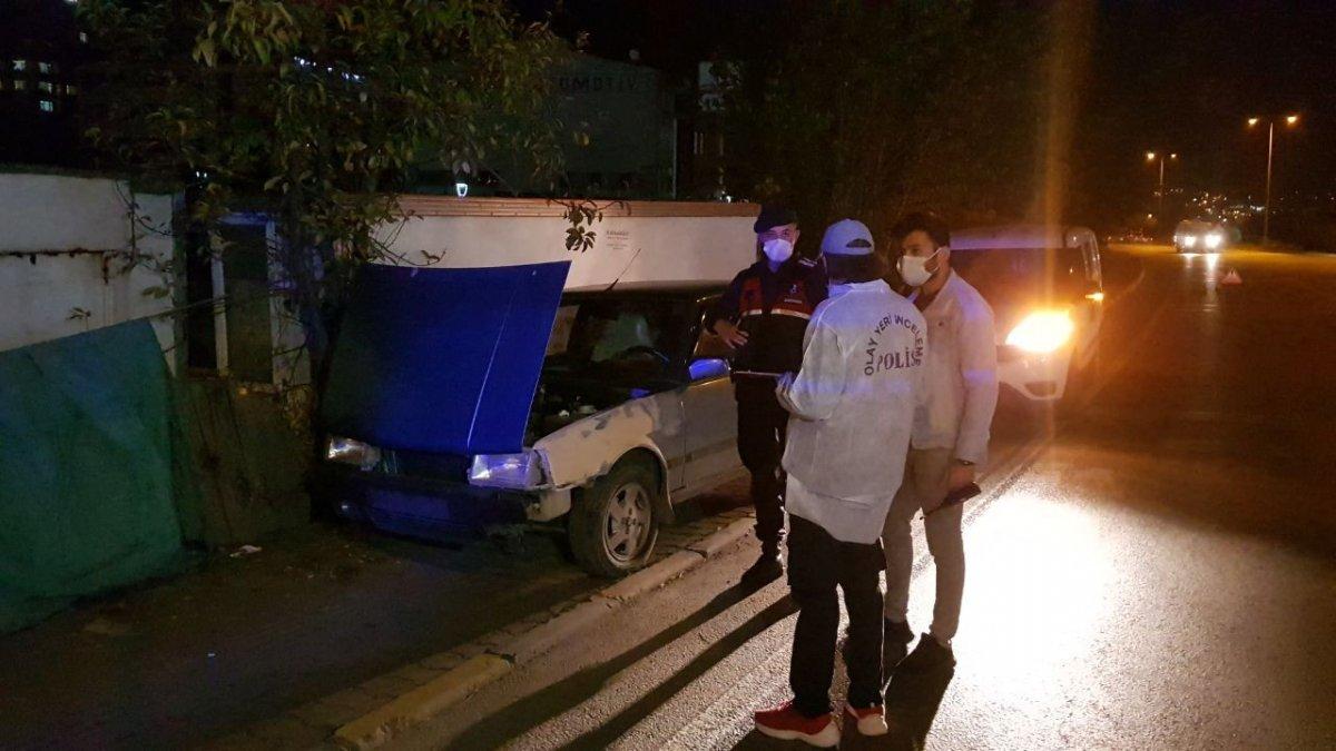 Karabük'te hırsız, çalıntı araçla kız arkadaşlarını gezdirdi