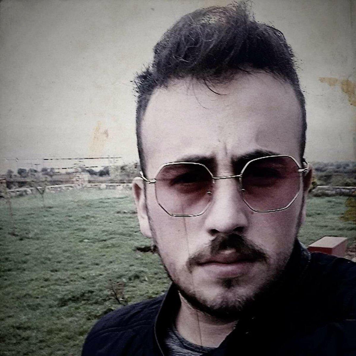 Manisa’da şerit ihlali yapıp, tırla çarpışan otomobilin sürücüsü öldü