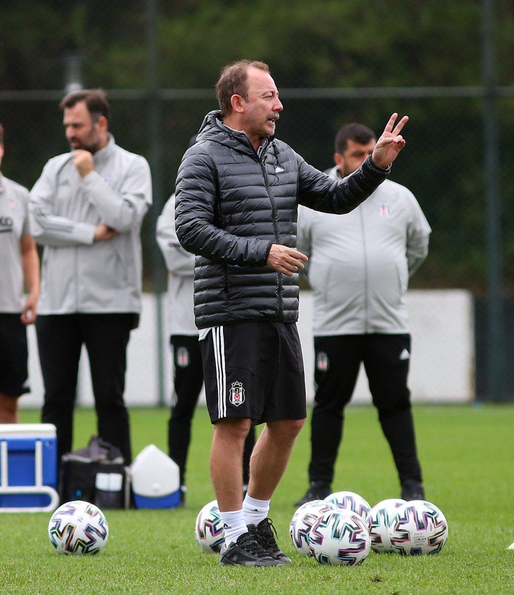 Sergen Yalçın: Beşiktaş'ı bırakmam söz konusu değil