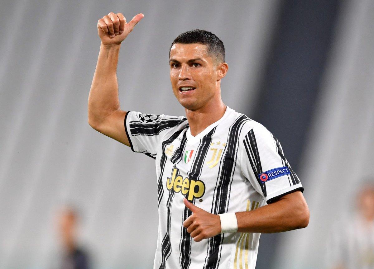 Manchester United, Ronaldo'ya talip oldu