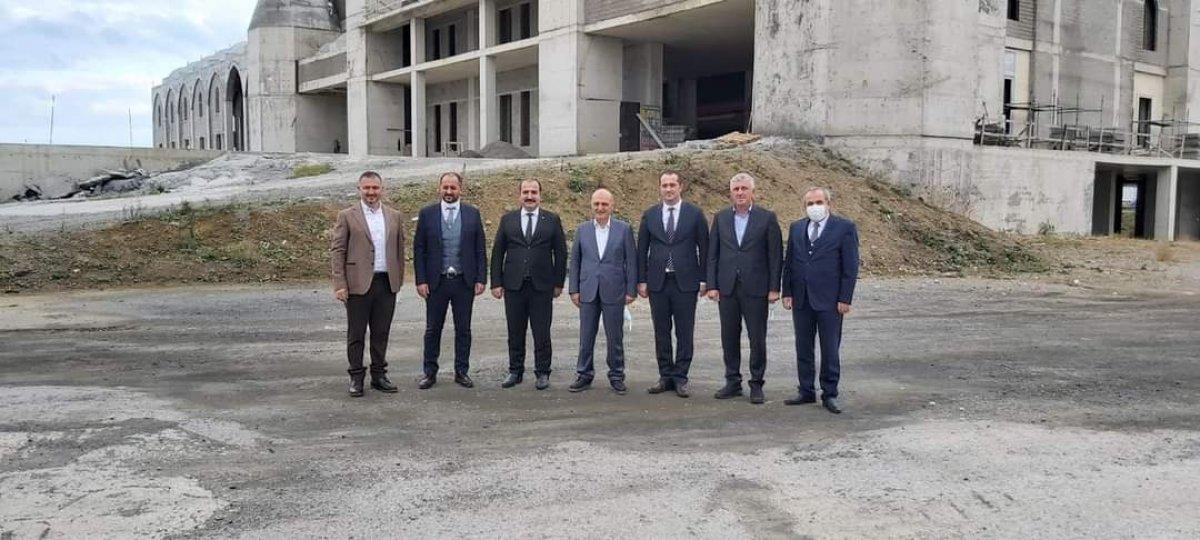 Erdoğan Bayraktar'ın yaptırdığı camide sona doğru