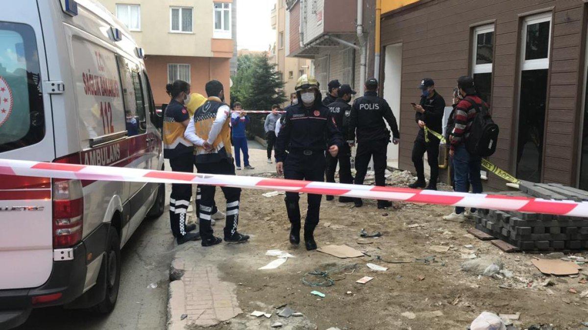 Beyoğlu'nda 6’ncı kattan asansör boşluğuna düşen işçi öldü