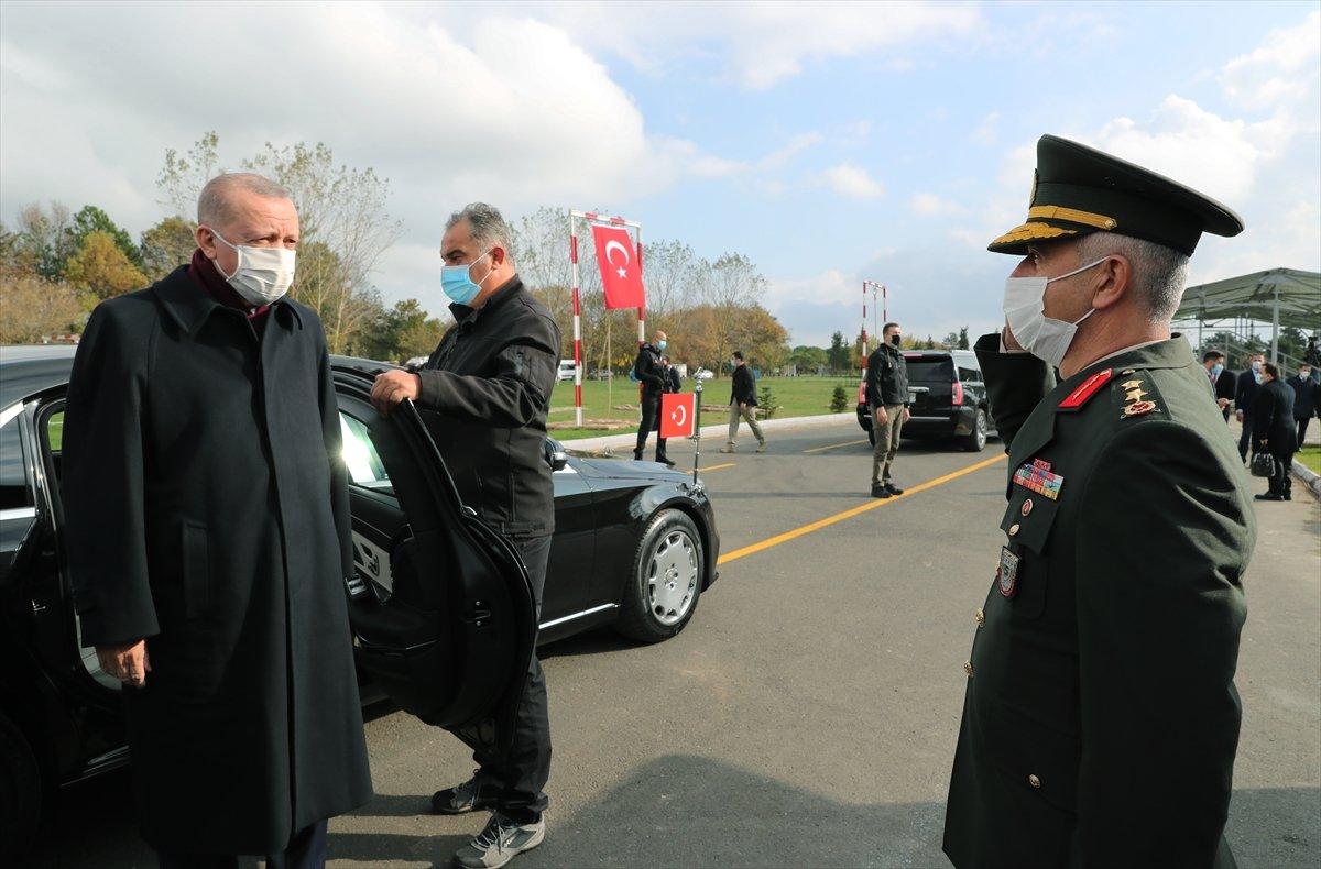 Cumhurbaşkanı Erdoğan sancak töreninde