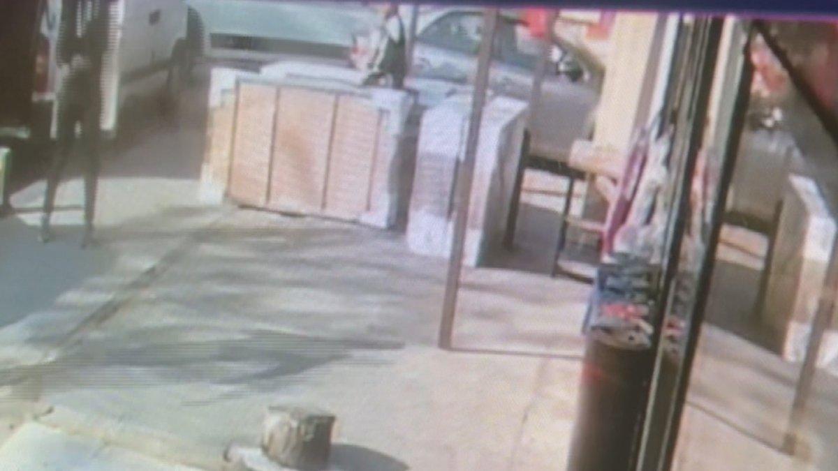 Ataşehir'de silahlı saldırı: 2 yaralı