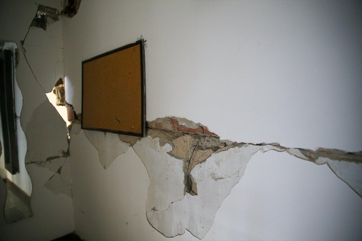 Dinar depremini gören avukat, İzmir'de aynı korkuyu yaşadı