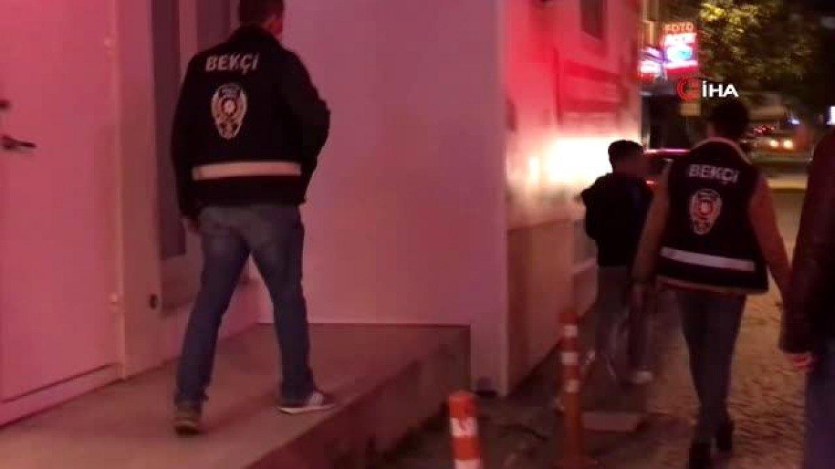 Düzce'de maske takmayan bir genç, bekçilerden koşarak kaçtı