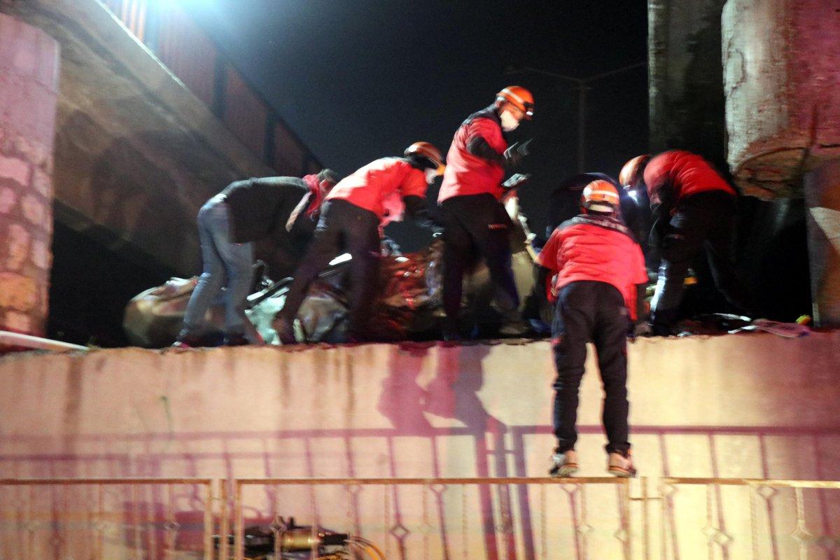 Bolu'da kaza ihbarına giden itfaiyeci, kuzenini kurtardı