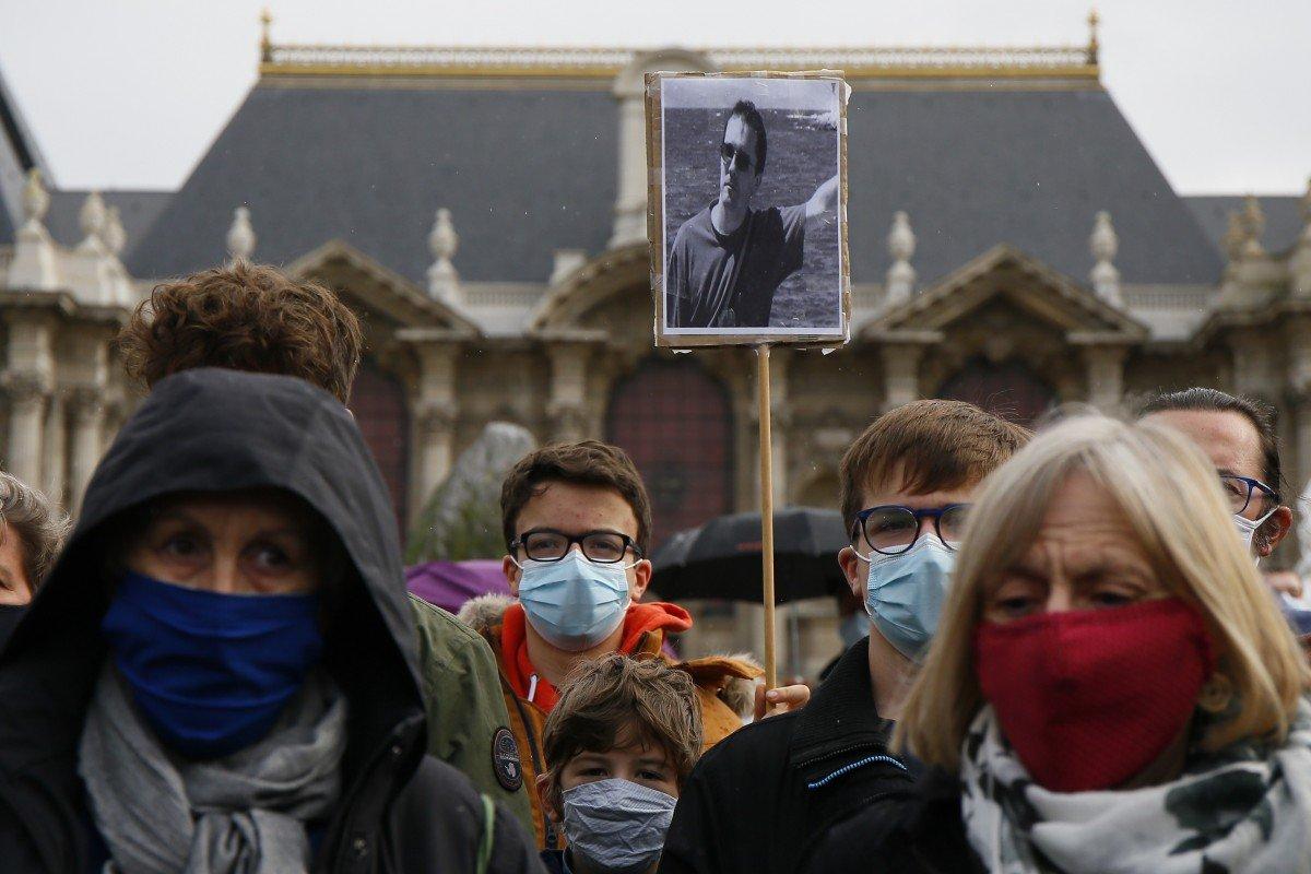 Eski Senegalli Bakan Wone, kendisine verilen Legion d'Honneur nişanını iade etti