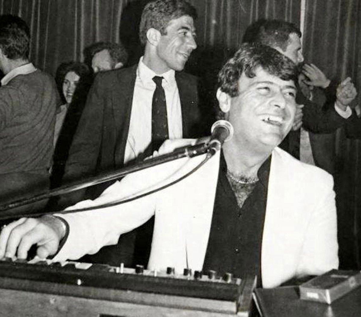 Ferdi Özbeğen kimdir? Ferdi Özbeğen nereli? Bir Başkadır dizisi Ferdi Özbeğen şarkıları