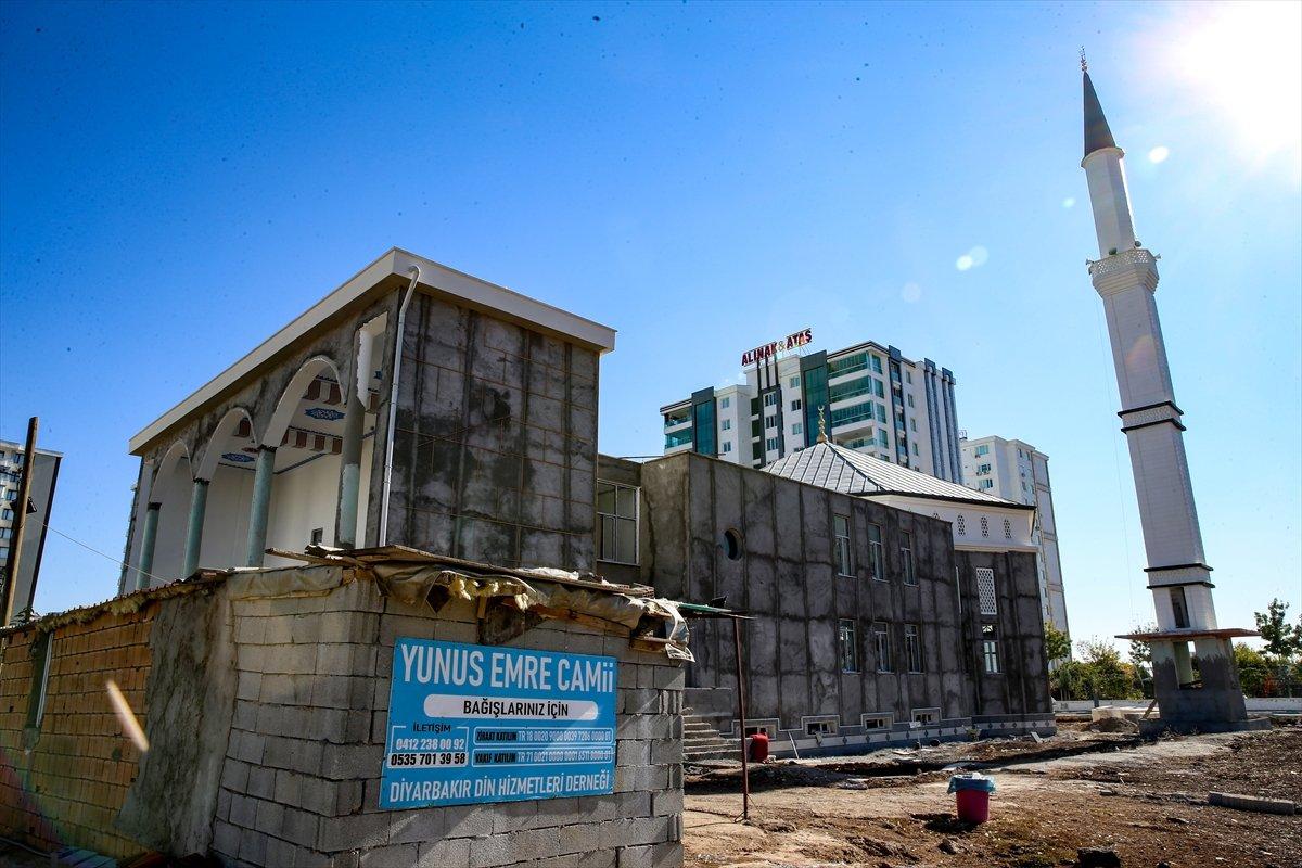 HDP'li belediyenin yapımını engellemeye çalıştığı camiler önümüzdeki yıl ibadete açılıyor