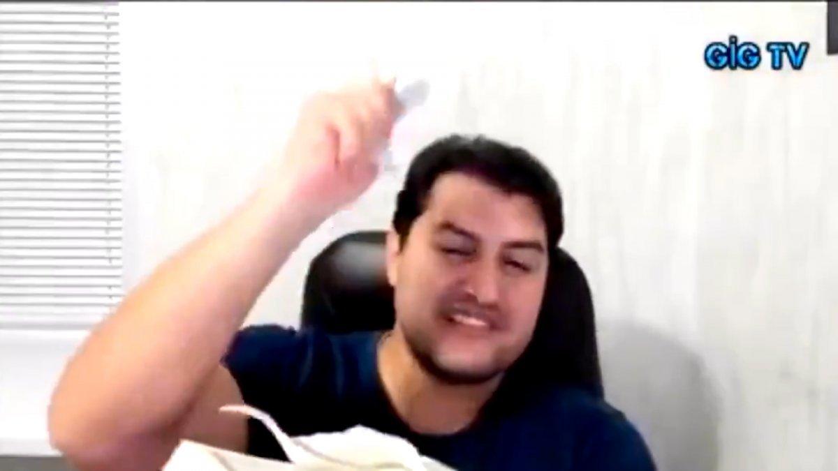 Kur'an-ı Kerim'i yırtarak hakarette bulunan kişi hakkında soruşturma açıldı