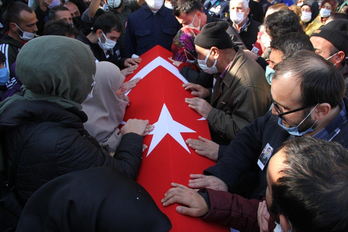 Şehit Piyade Teğmen Burhan Sönmez, memleketi Kayseri'de defnedildi