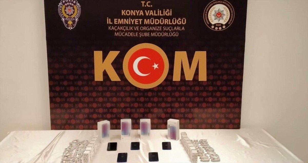 Konya polisi 692 bin 476 kaçak tıbbi ilaç ele geçirdi