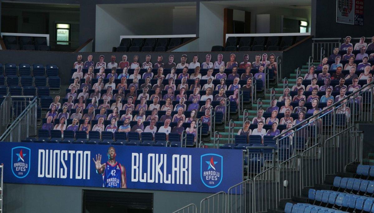 THY Euroleague'de Anadolu Efes, Bayern Münih'e 74-71 mağlup oldu