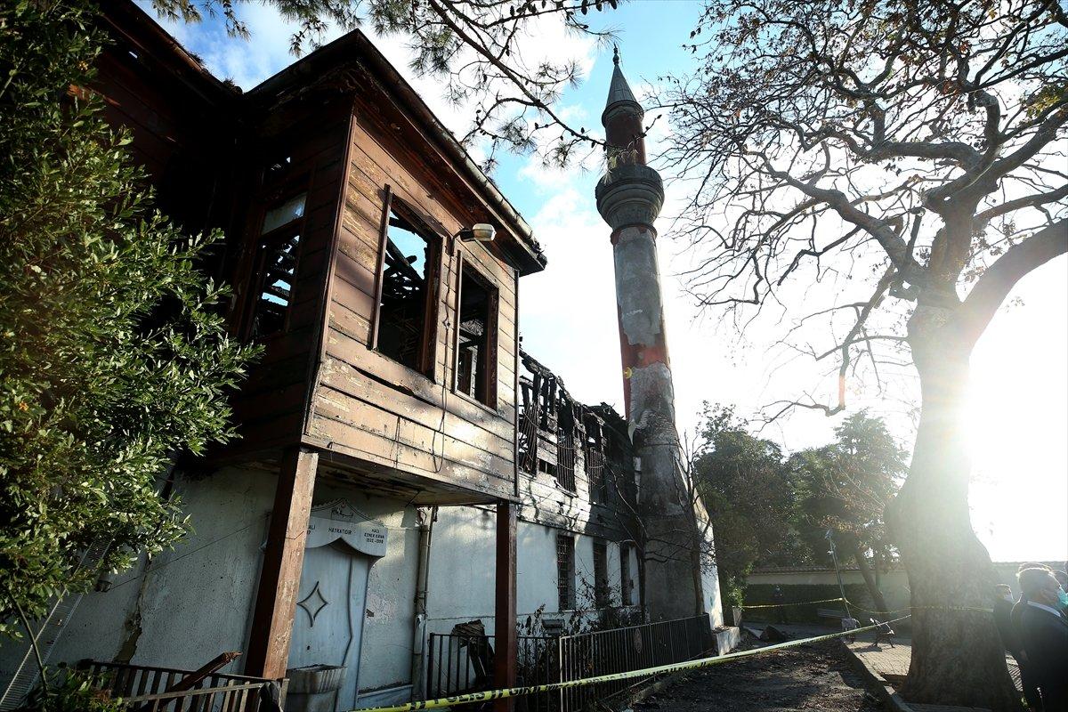 Ali Yerlikaya: Vaniköy Camii'nin restorasyonu 2 yılda tamamlanacak