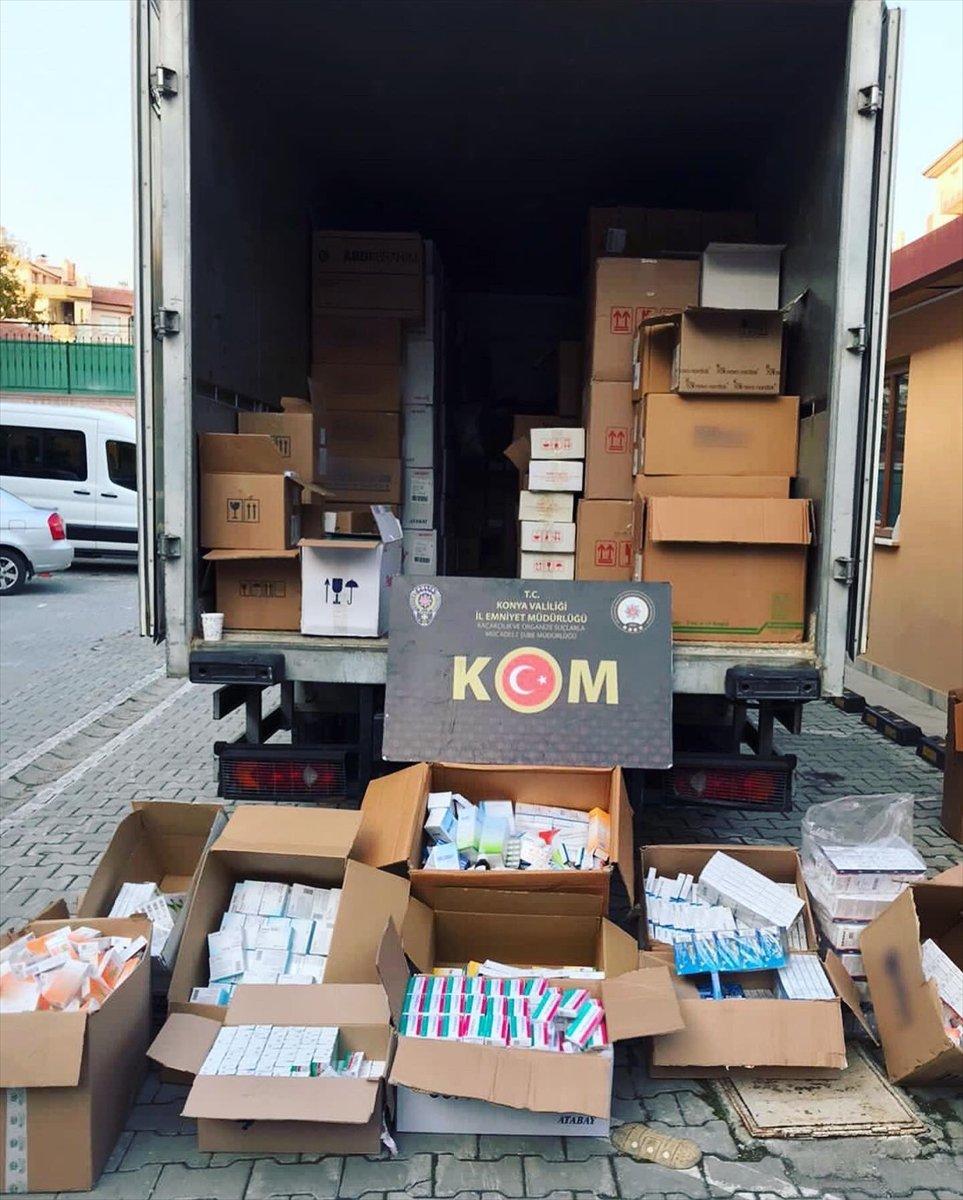 Konya polisi 692 bin 476 kaçak tıbbi ilaç ele geçirdi