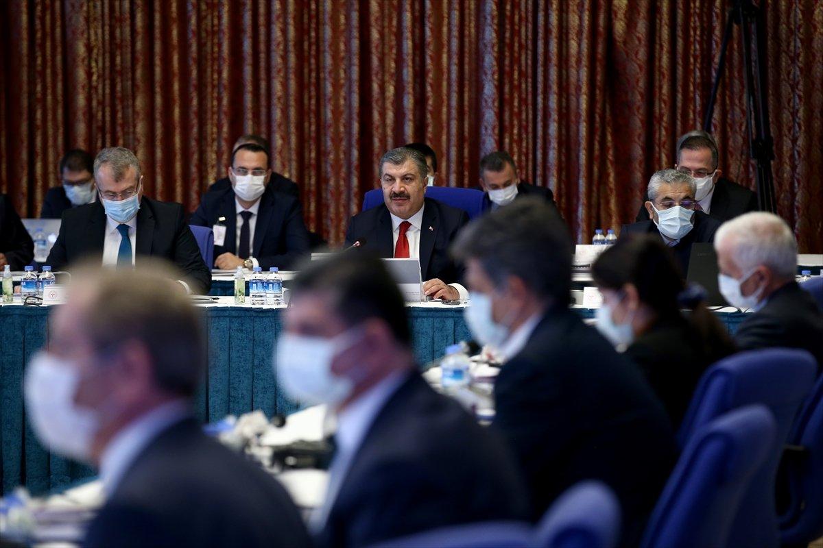 Fahrettin Koca: Salgının artış trendi bütün ülkeye yayılmış durumda