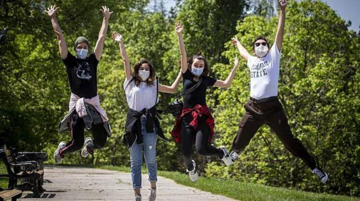 20 yaş altı ne zaman dışarı çıkabilir? 20 yaş altı sokağa çıkma izni ne zaman, saat kaçta?