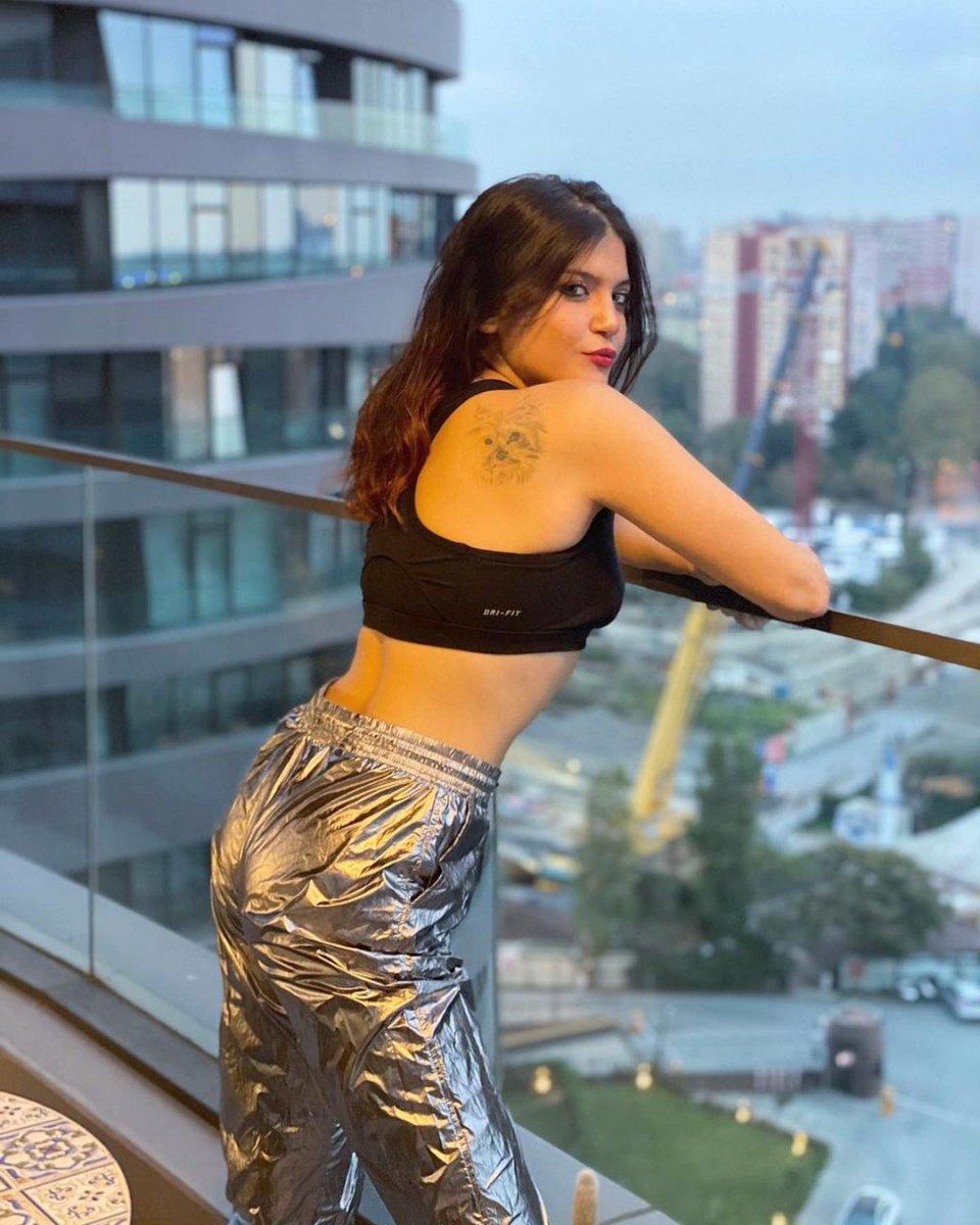 Feyza Civelek 2.5 ayda 20 kilo verdi