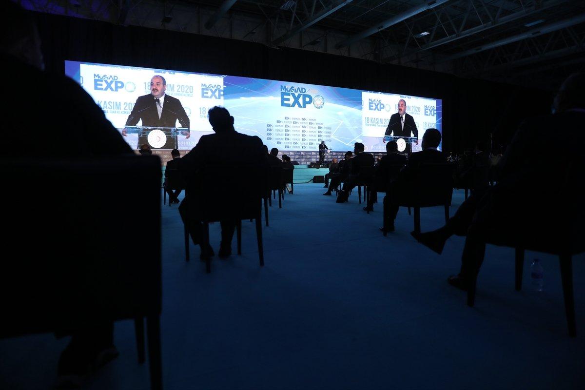 Bakan Mustafa Varank fuar açılışında bir konuşma ypatı