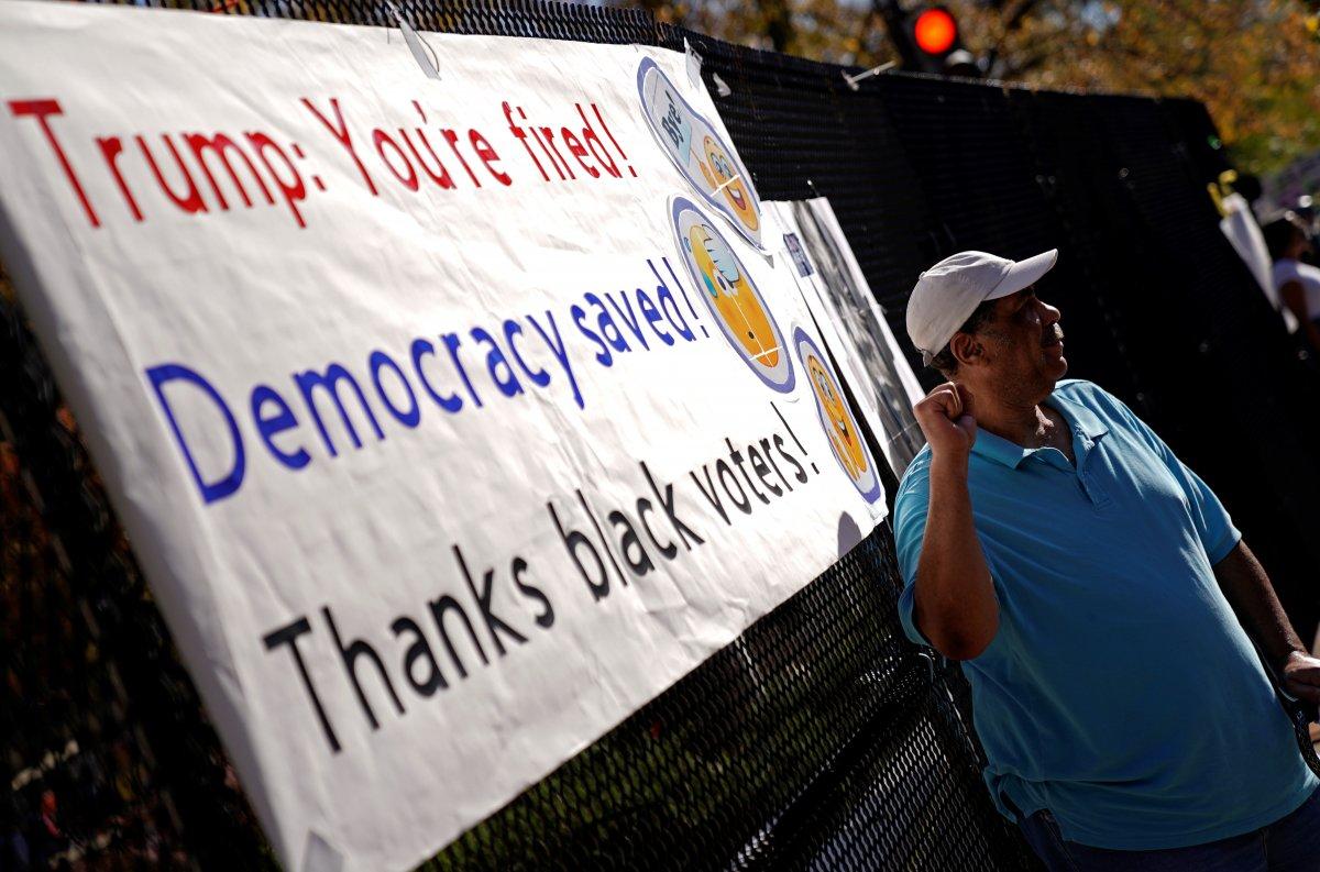 ABD'liler Biden'ın zaferinden ziyade, Trump'ın kaybetmesinden mutlu