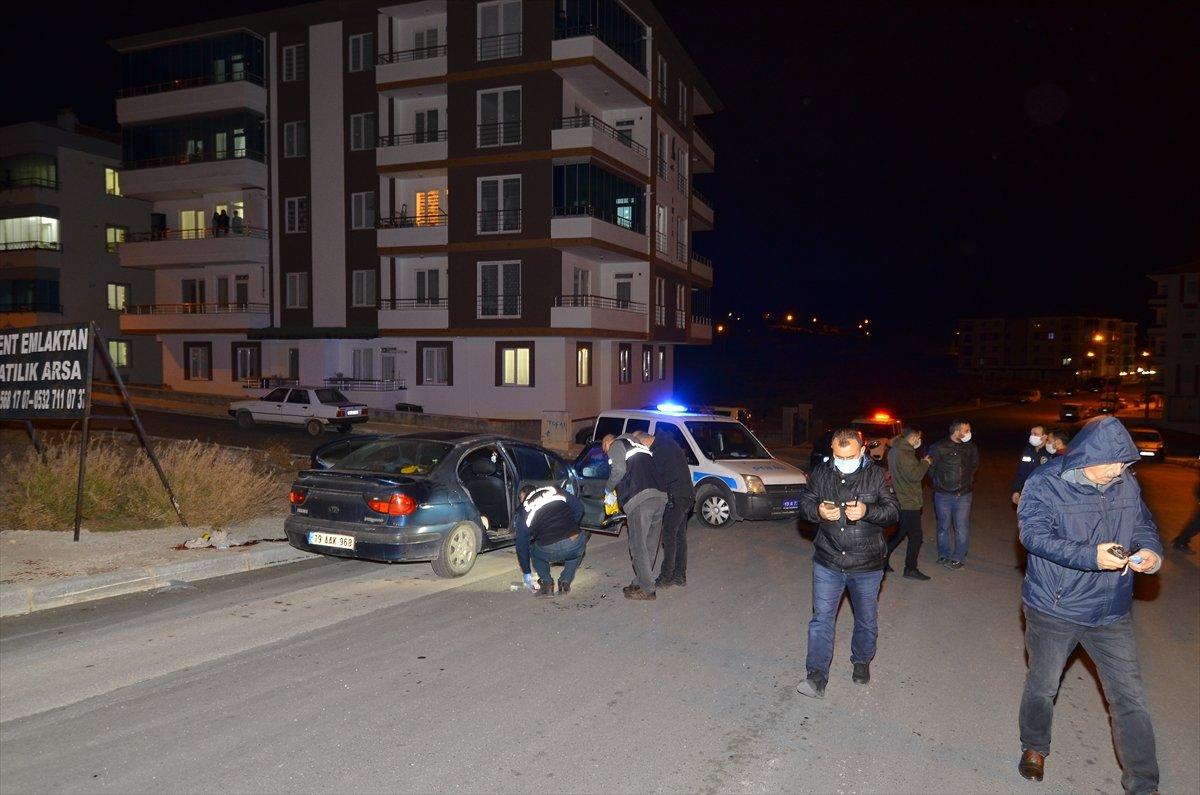 Çorum’da eşinin akrabalarına silahla saldırdı: 1 ölü, 3 yaralı