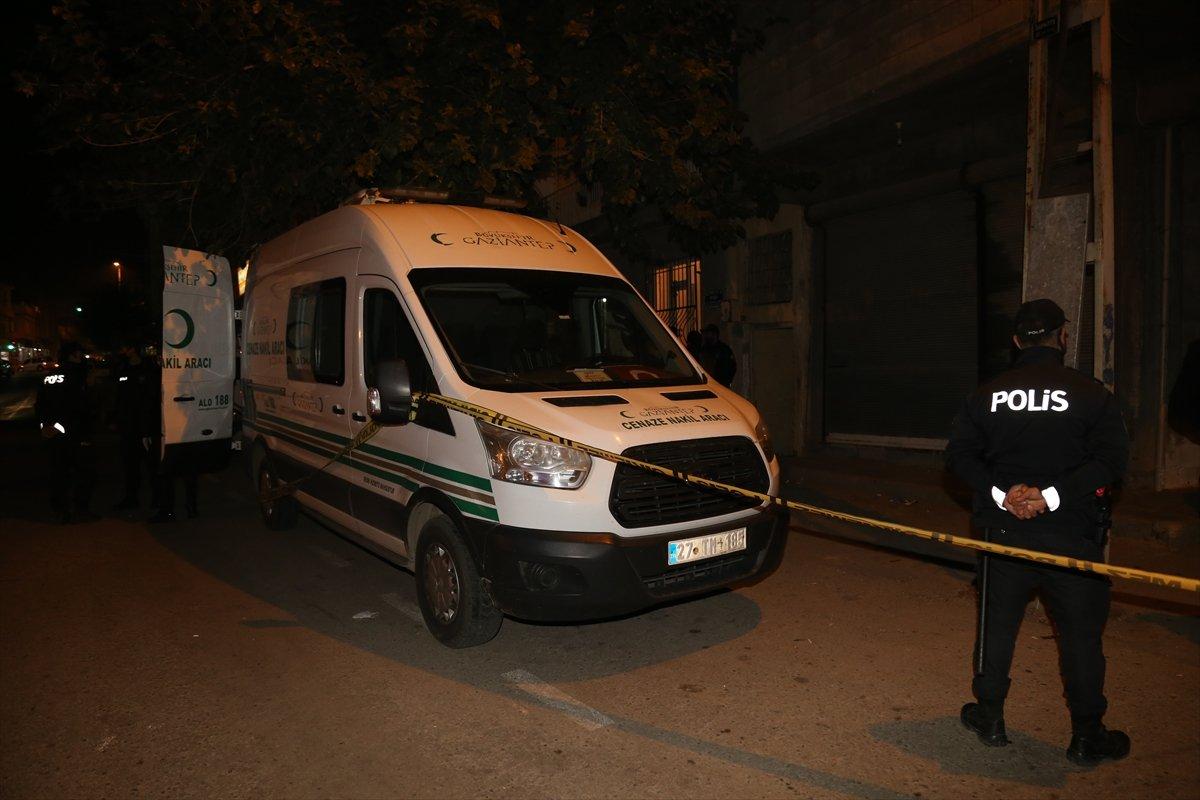 Gaziantep'te kayıp kişinin cesedi, merdiven altında bulundu