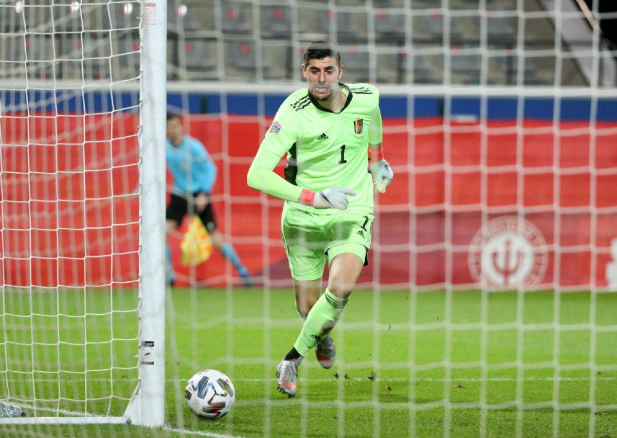 Thibaut Courtois'dan Fevzi Tuncay hatası