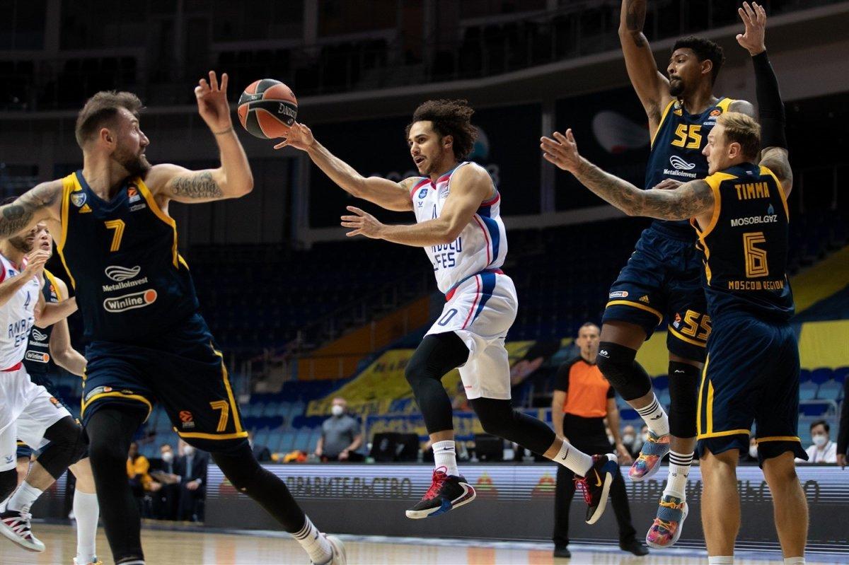 Anadolu Efes, Euroleague'de Khimki Moskova'yı 105-77 mağlup etti