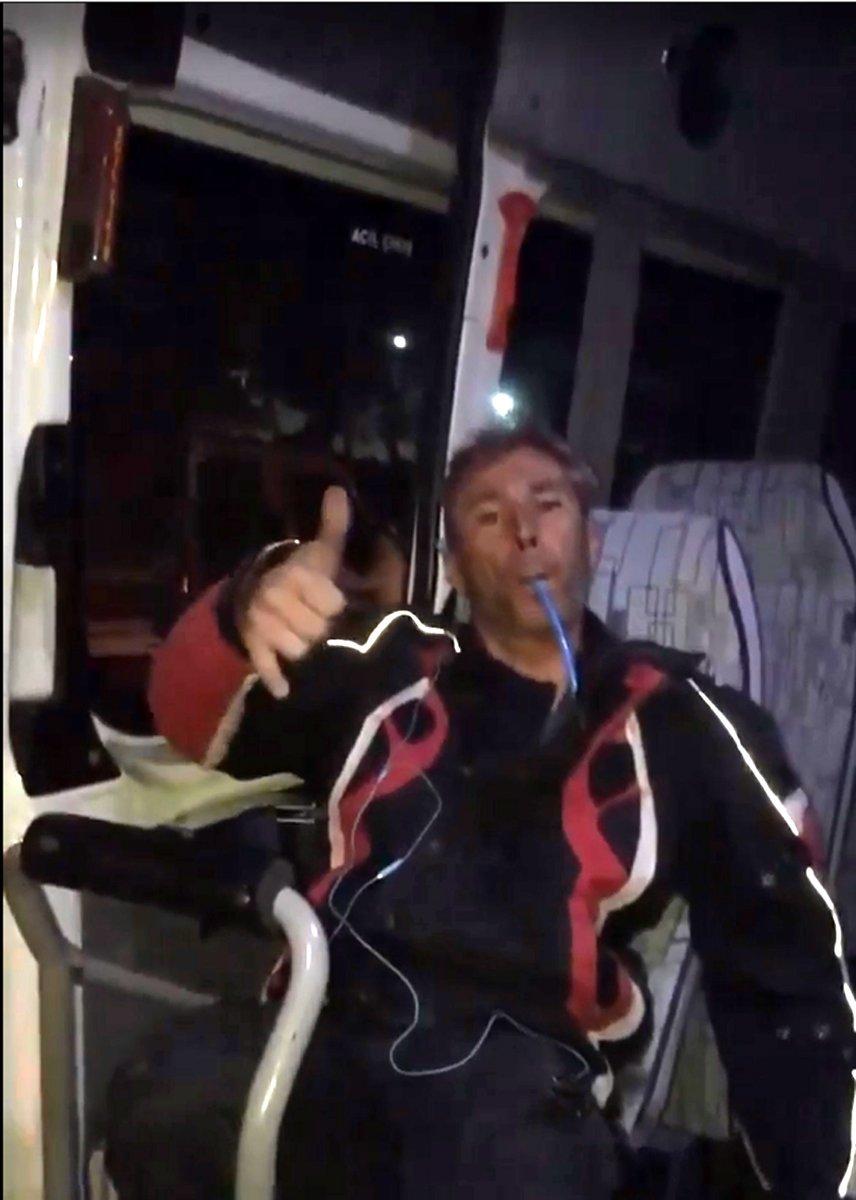 Antalya'da minibüse binip, pipetle bira içti