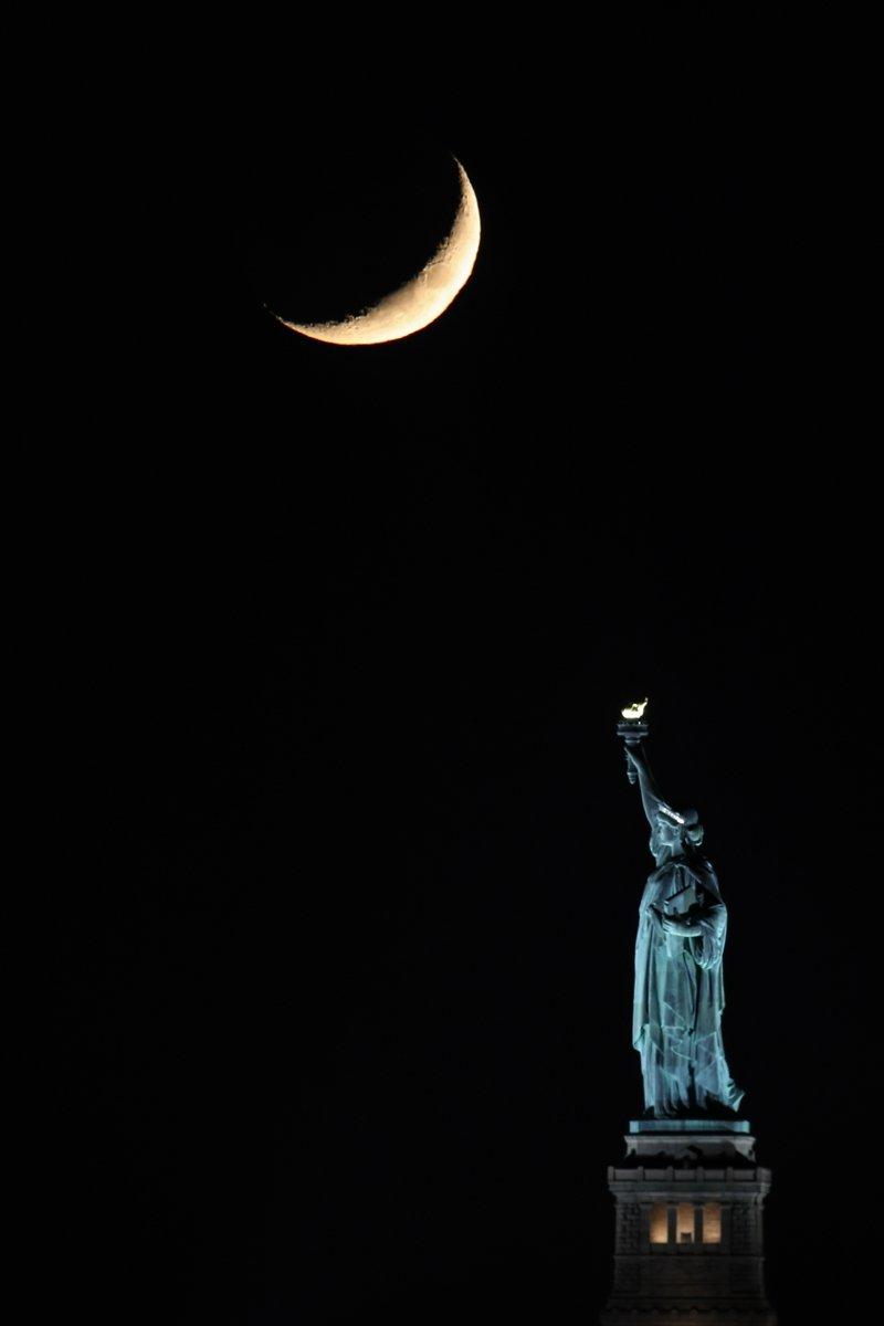 New York’ta hilal belirdi