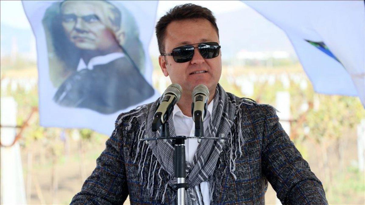 Menemen'de operasyon: Belediye Başkanı Serdar Aksoy ve yardımcılarına gözaltı