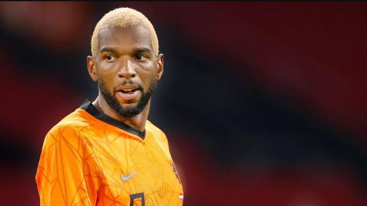 Ryan Babel'den koronavirüs yorumu