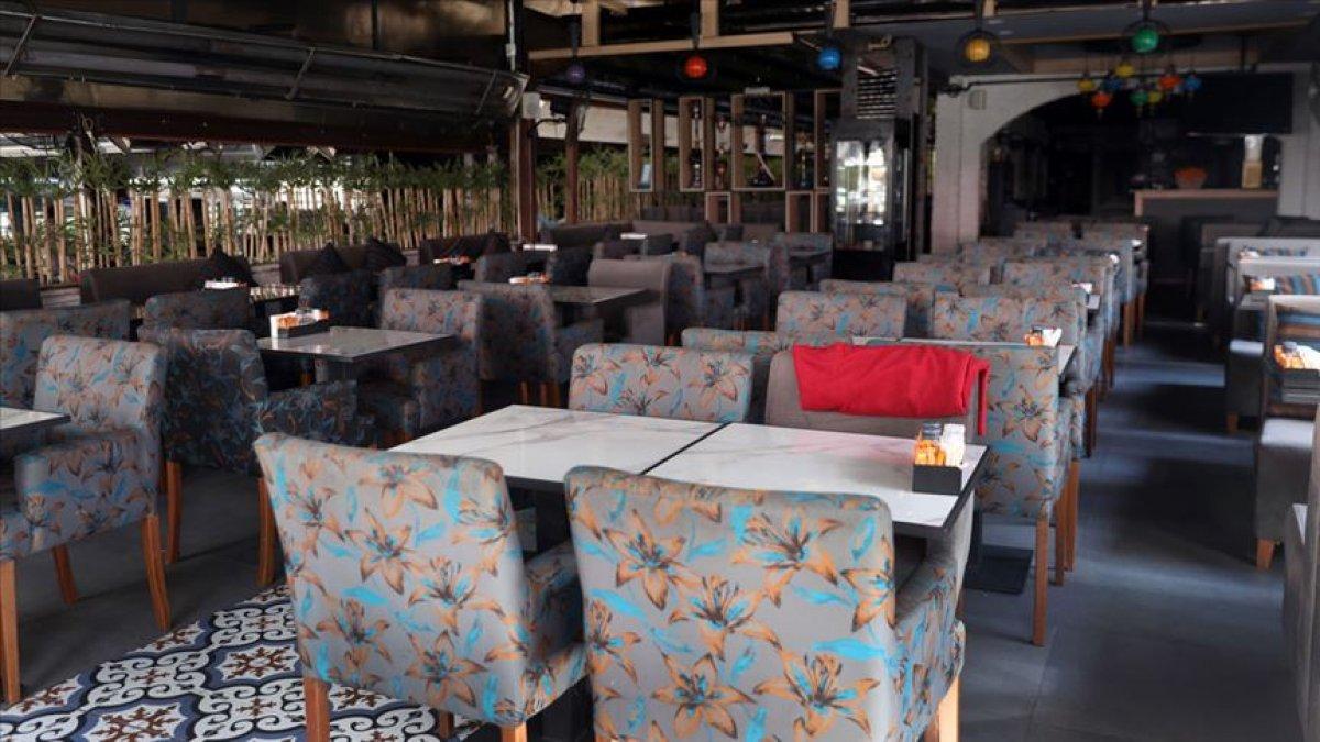 Kısıtlamalar başlıyor! Restoran ve kafeler ne zaman kapanıyor? Mekanlar saat kaçta kapanacak?