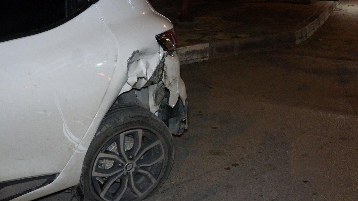 Bursa'da alkollü sürücü kaza yaptı