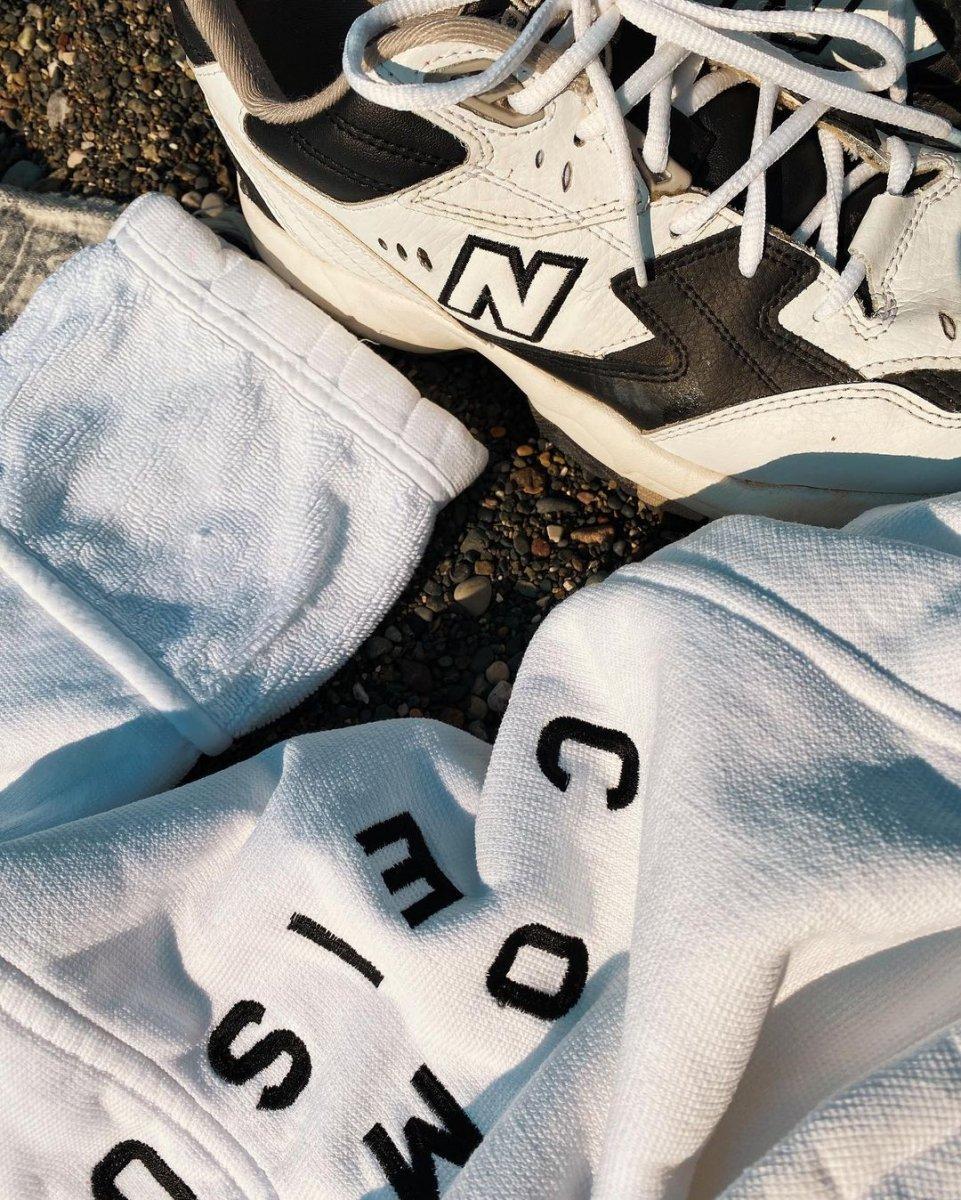 Serenay Sarıkaya makyajsız pozlarını paylaştı