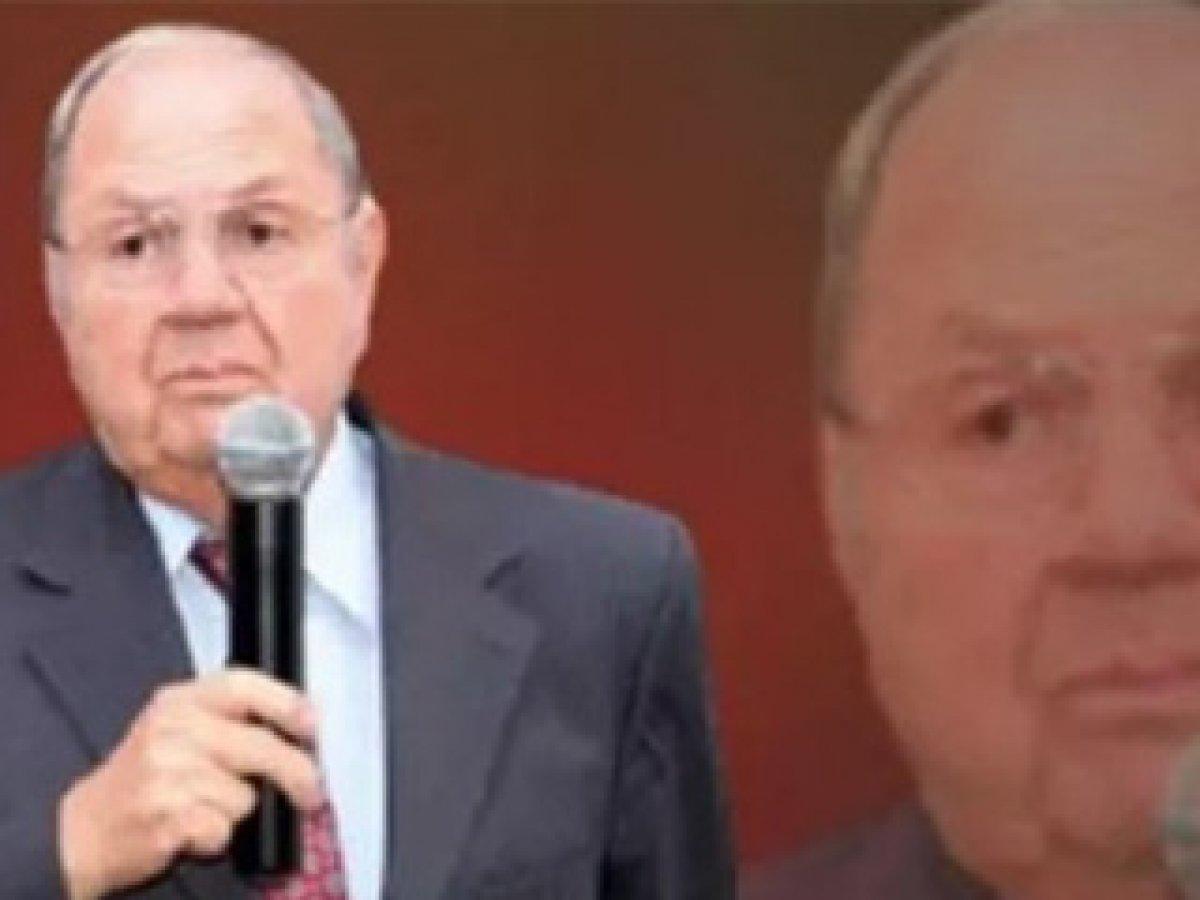 Asım Cenani kimdir?