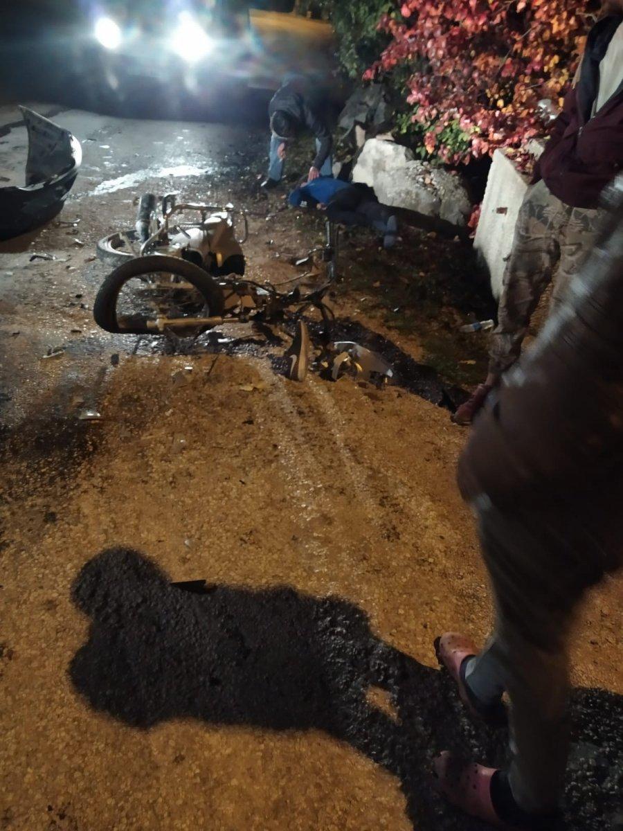 Antalya'da 14 yaşındaki çocuk, motosiklet kazasında hayatını kaybetti