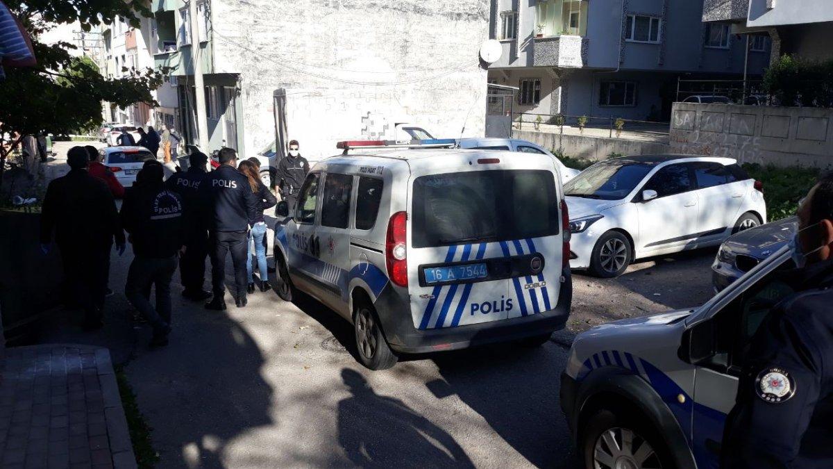 Bursa'da pazara giderken silahlı saldırıya uğradı