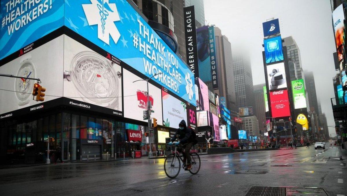 New York, ikinci kez kapanıyor