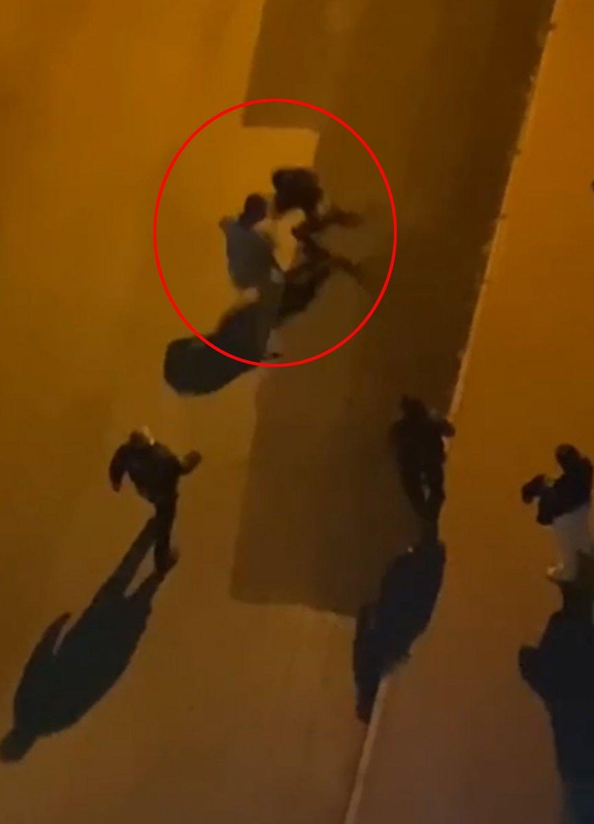 Antalya'da yol ortasında 2 kadını tokatladı