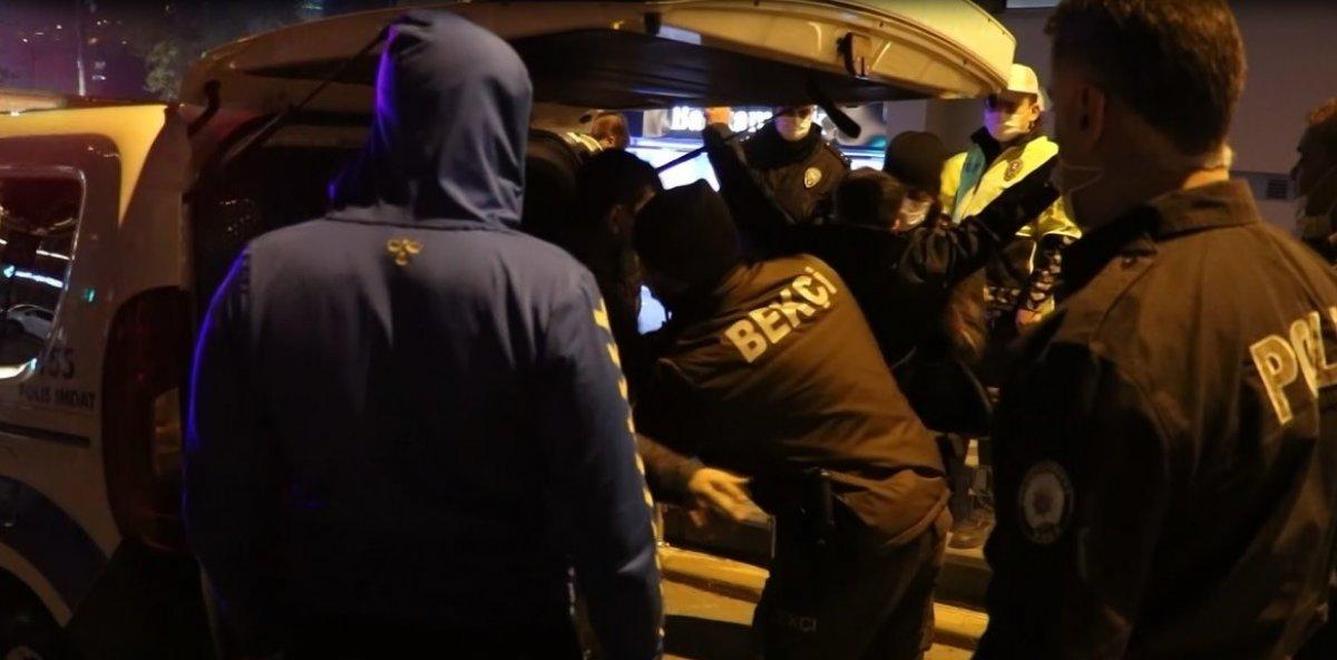 Kahramanmaraş'ta kısıtlama ihlali yapıp, gazeteciyi tehdit etti